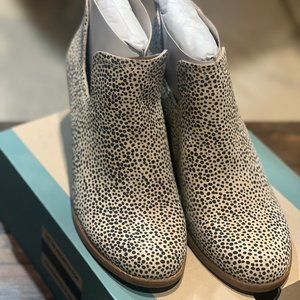 TOMS Kallie Macadamia Mini Cheetah Printed Suede